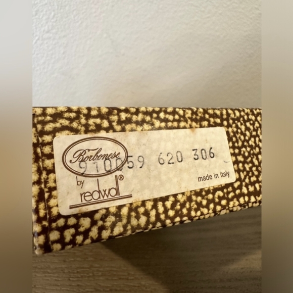 EUC Borbonese by Redwall Keychain Pouch - Picture 6 of 8